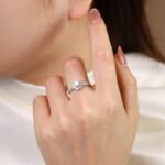 Nhẫn nữ Round White Vẻ Đẹp Của Sự Bí Ẩn N021