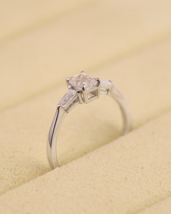 Nhẫn kim tự nhiên tỏa sáng muôn đời N019