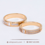 Cặp nhẫn cưới kim cương vàng 18K CNC26
