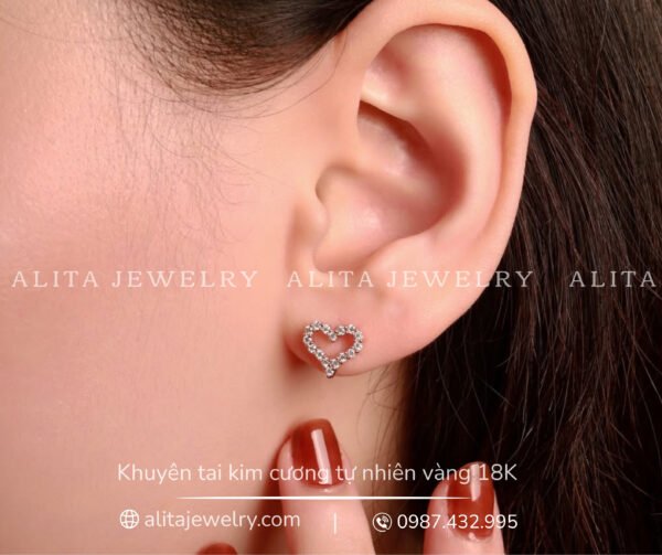 Khuyên tai kim cương trái tim vàng 18K KT005
