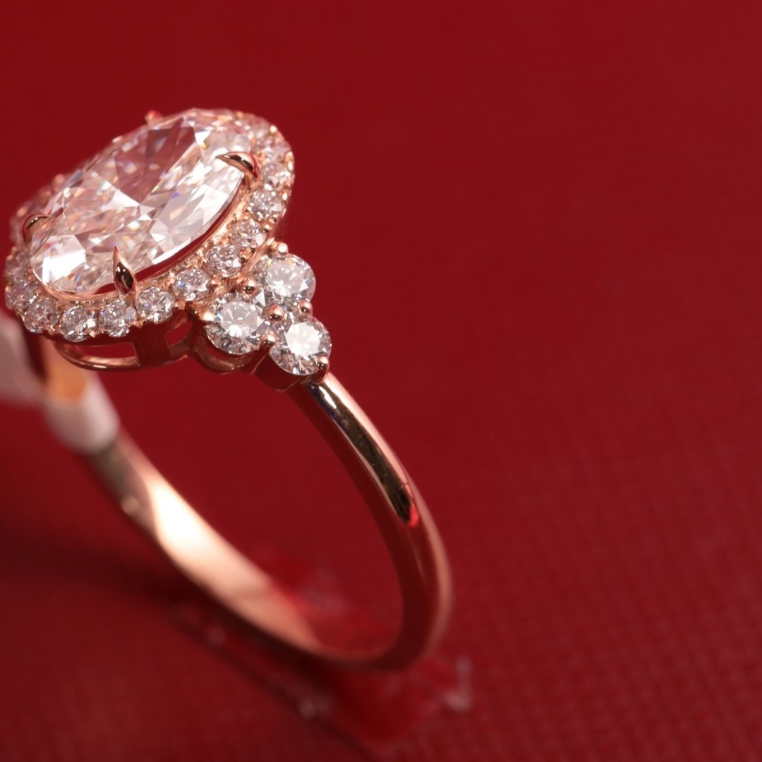 Nhẫn kim cương bông tuyết vàng trắng 14K NN024