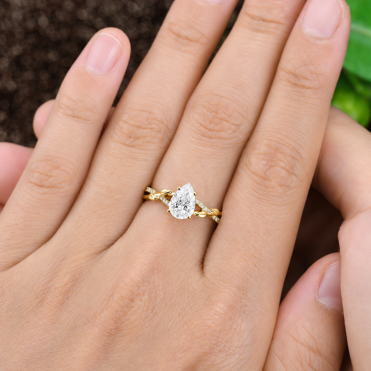 Nhẫn nữ kim cương Imperial Bloom Halo 14K NN019