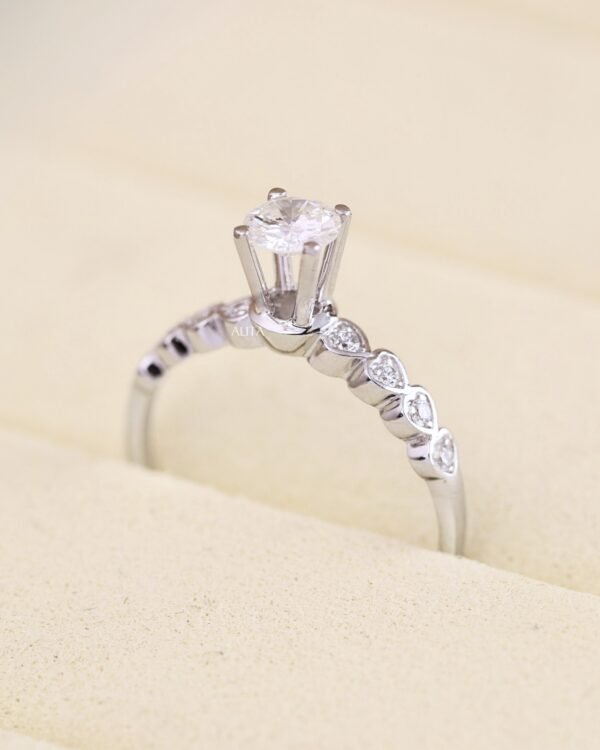 Nhẫn nữ cầu hôn Solitaire Eternal NN021