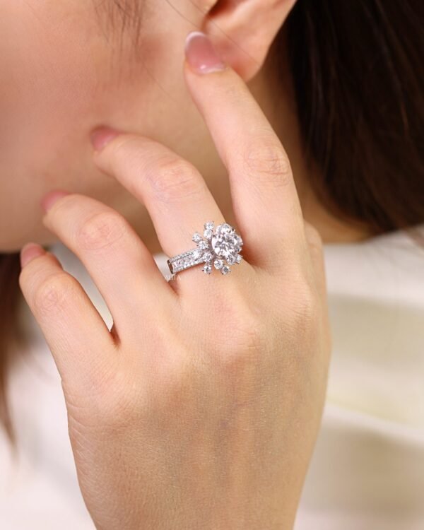 Nhẫn nữ Imperial Halo kim cương 14K NN018