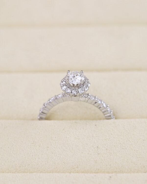 Nhẫn kim cương nữ Round Brilliant Cut NN023