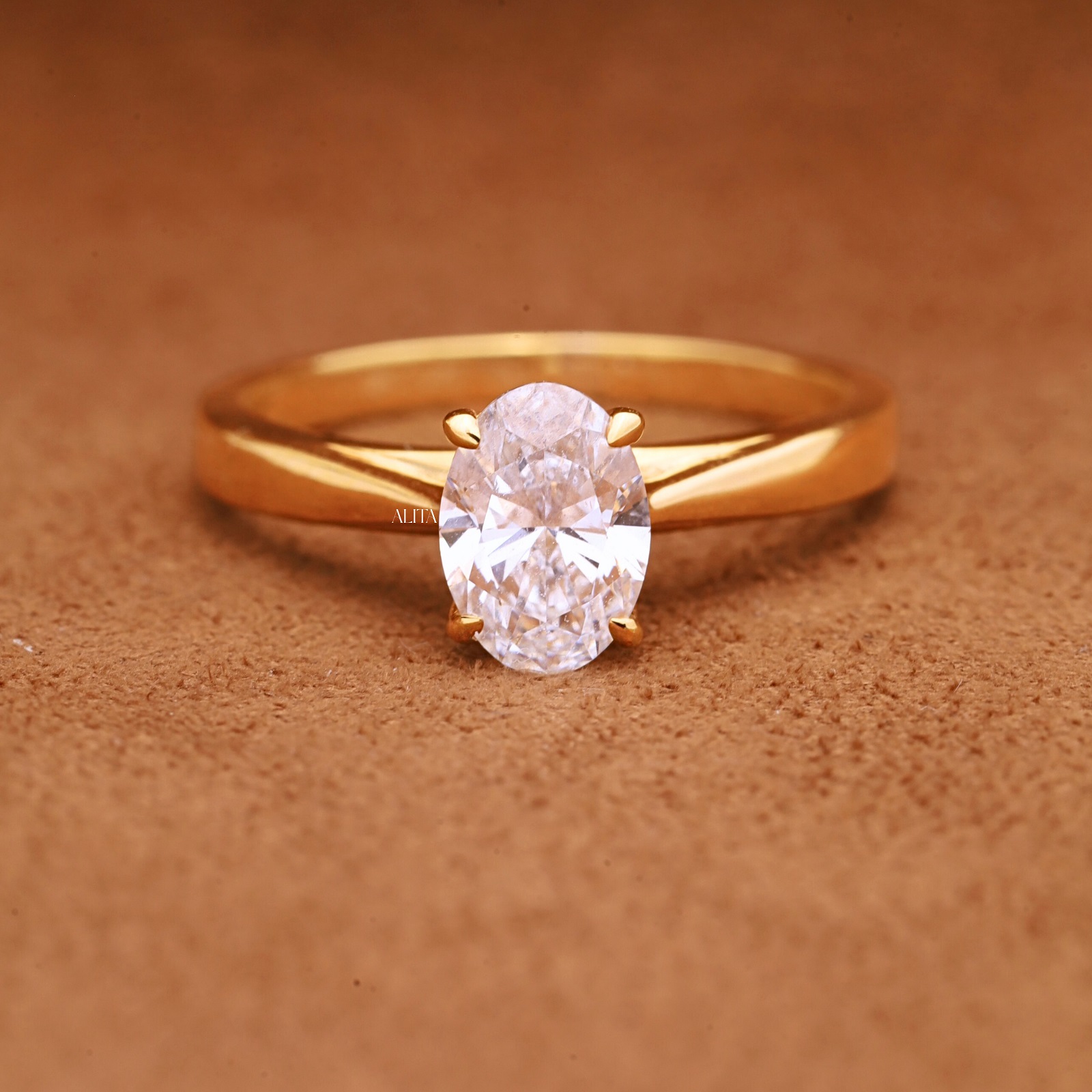 Nhẫn đính hôn kim cương Alita Aurora Gold NN059