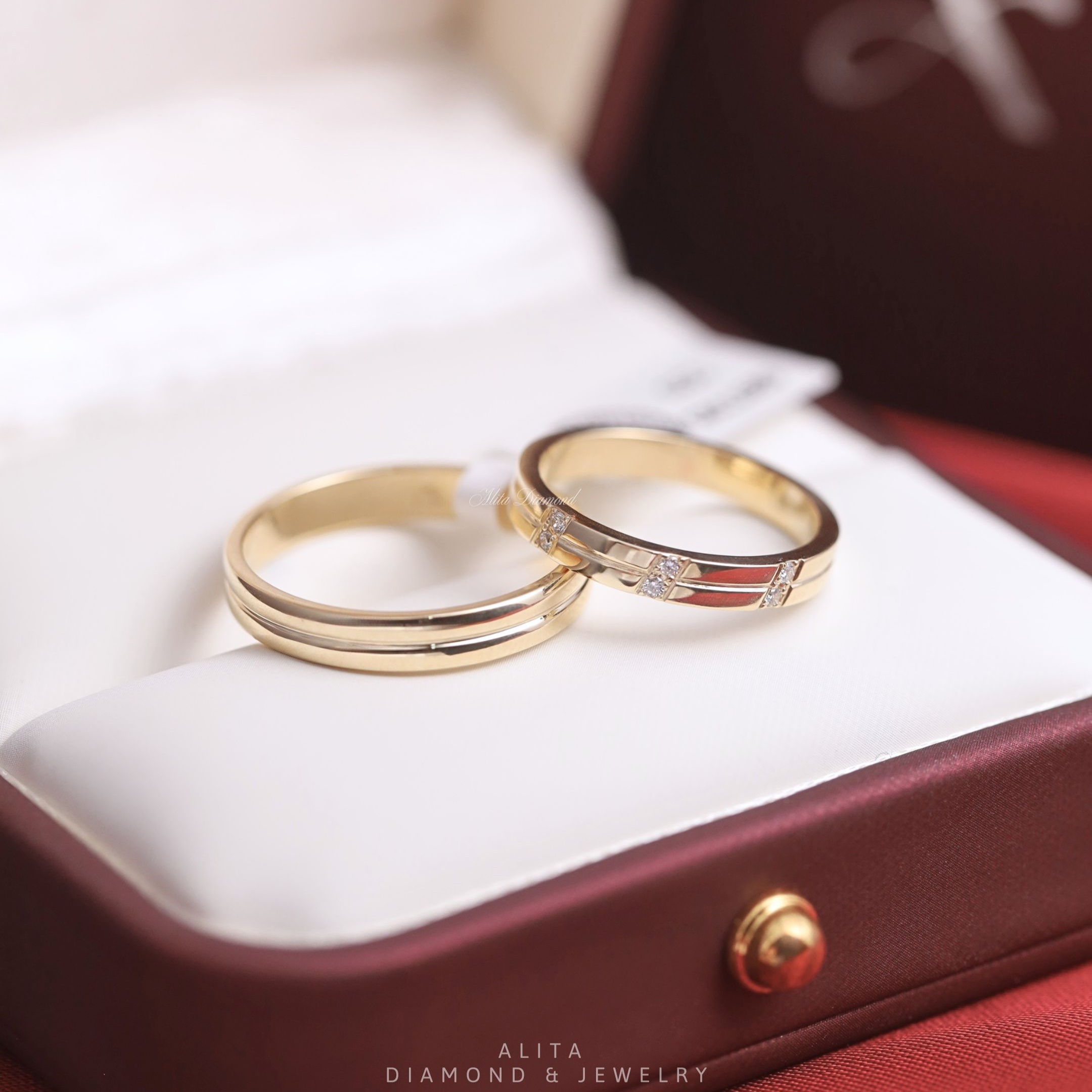Nhẫn Cưới Đôi 10K Golden Connection CNC0036
