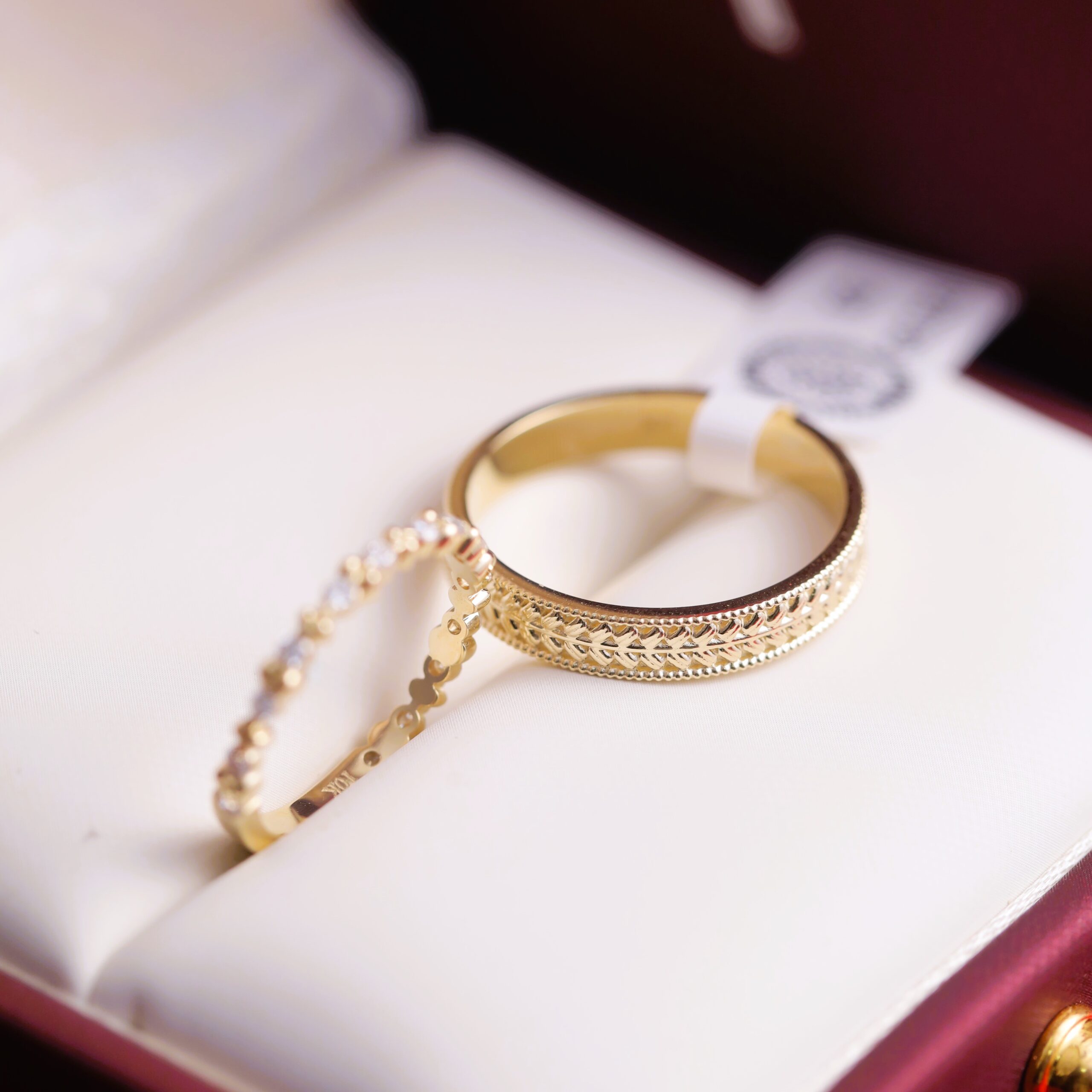 Nhẫn Cưới Vàng 10K Laurel of Love CNC038